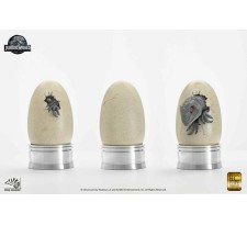 Jurassic World: Hatching Indominus Rex Egg 1:2 Scale Figure Set