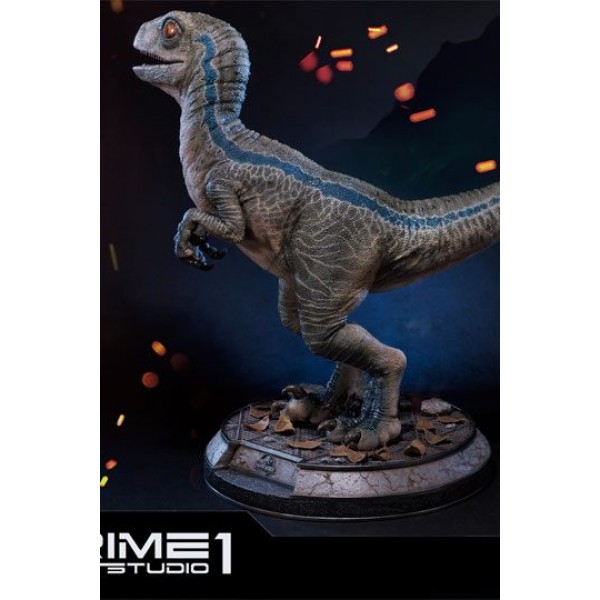 Jurassic World Fallen Kingdom Life Size Statue Baby Blue 69 Cm