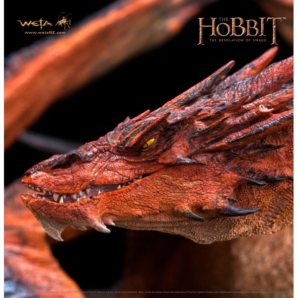 smaug figure action review Desolation The Smaug The The Statue Smaug of Hobbit 1/72